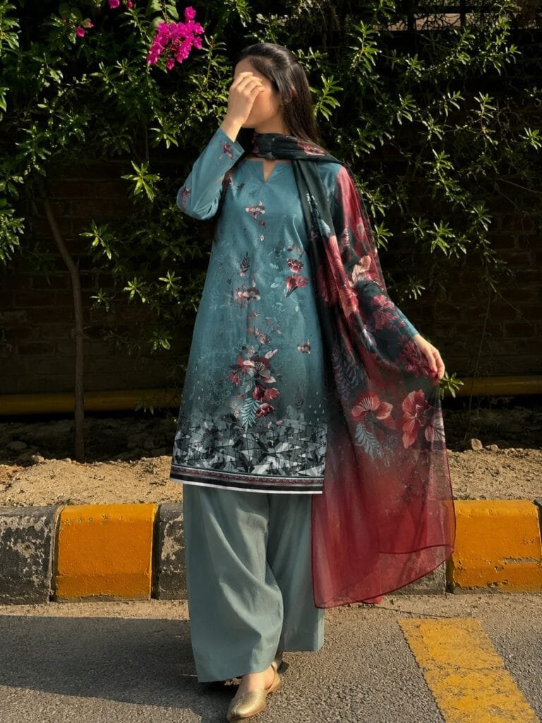 Teal Bloom – Printed Lawn 3-Piece | Unstitched